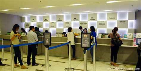 SM Mall Currency Exchange Service .